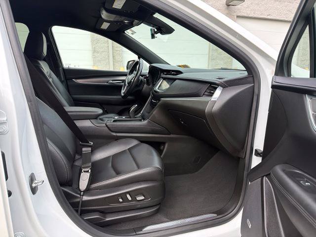 Used 2023 Cadillac XT5 Luxury AWD/4WD image 29