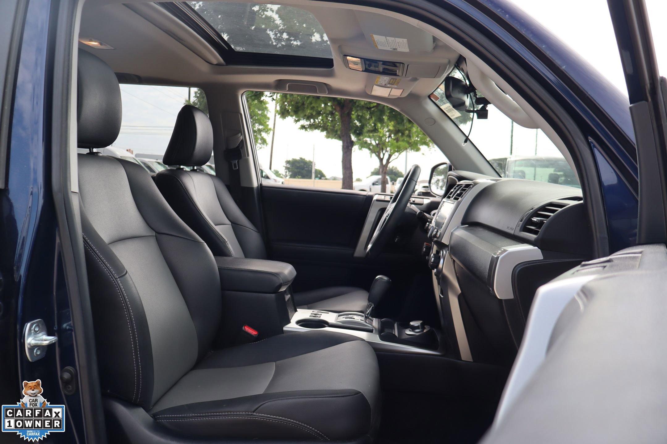 Used 2021 Toyota 4Runner SR5 Premium w/ Moonroof Package AWD/4WD image 31