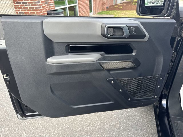 Certified 2022 Ford Bronco 2-Door AWD/4WD image 4