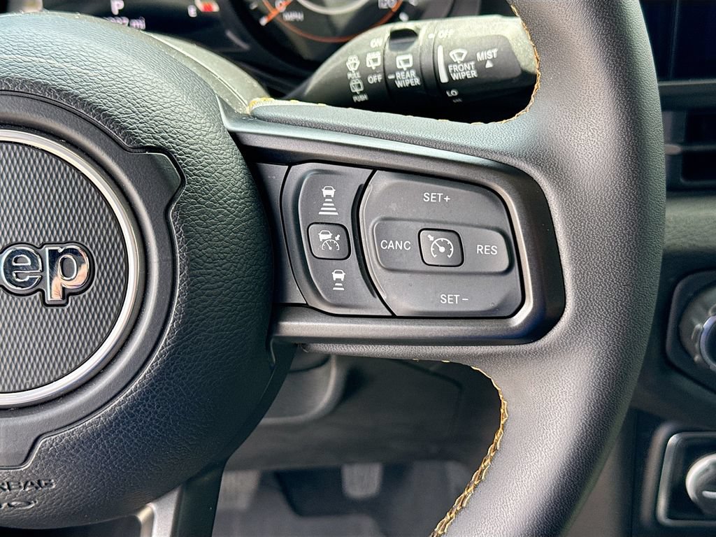 Used 2024 Jeep Wrangler Unlimited Sport AWD/4WD image 13
