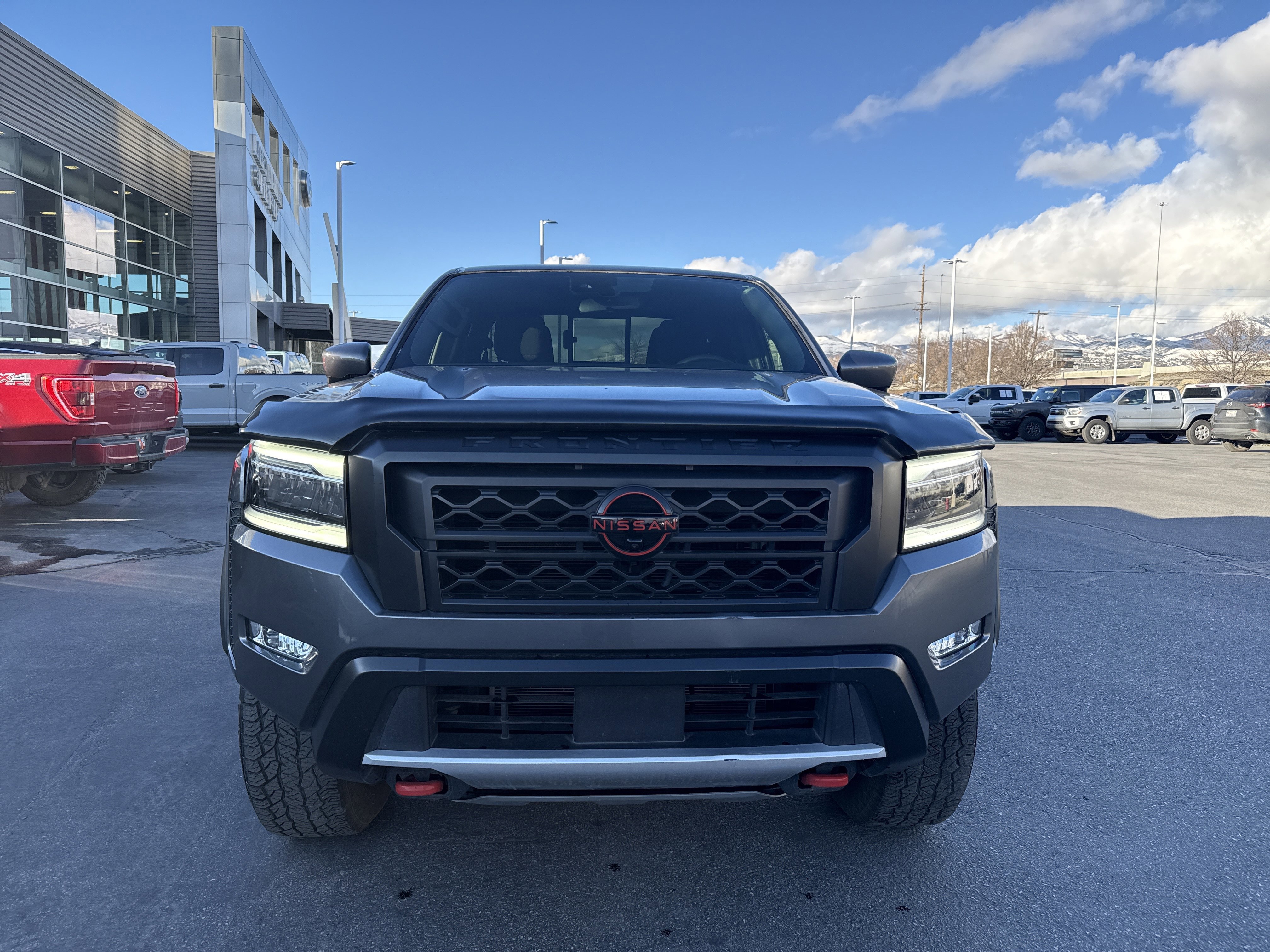 Used 2024 Nissan Frontier PRO-4X w/ Pro Convenience Package image 6