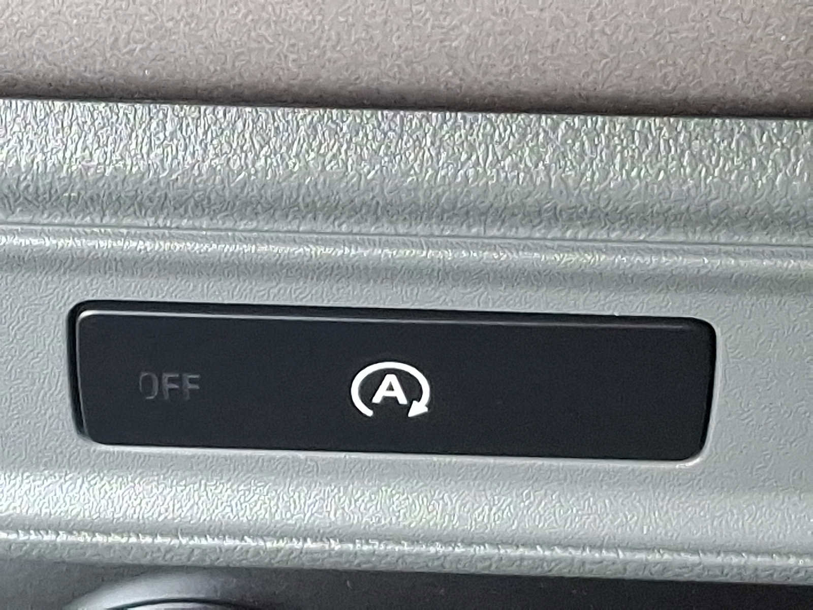 Certified 2025 Ford F150 XLT w/ Equipment Group 301A Standard image 23