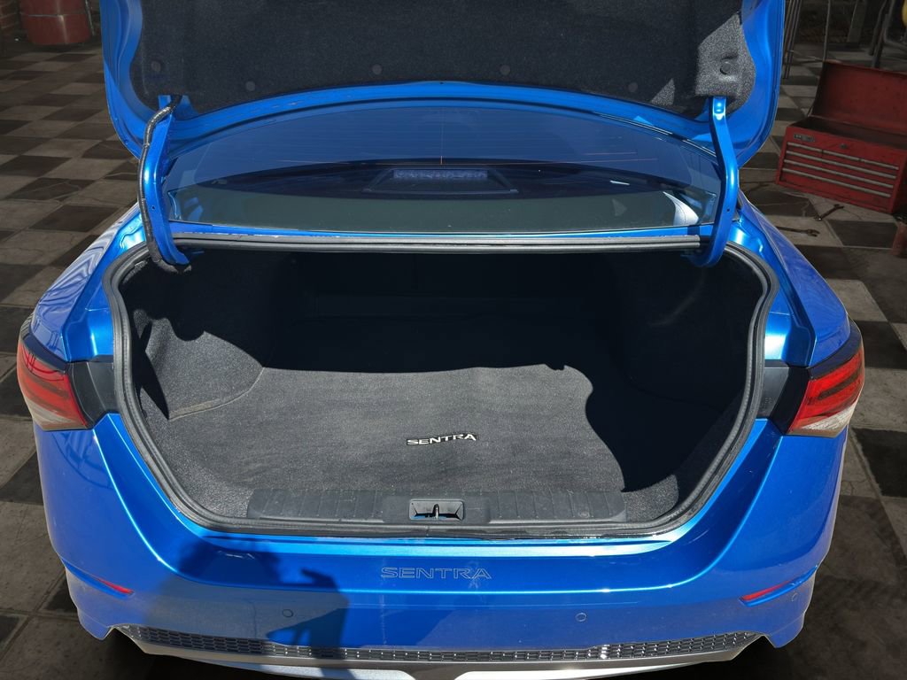 Used 2021 Nissan Sentra SR image 9
