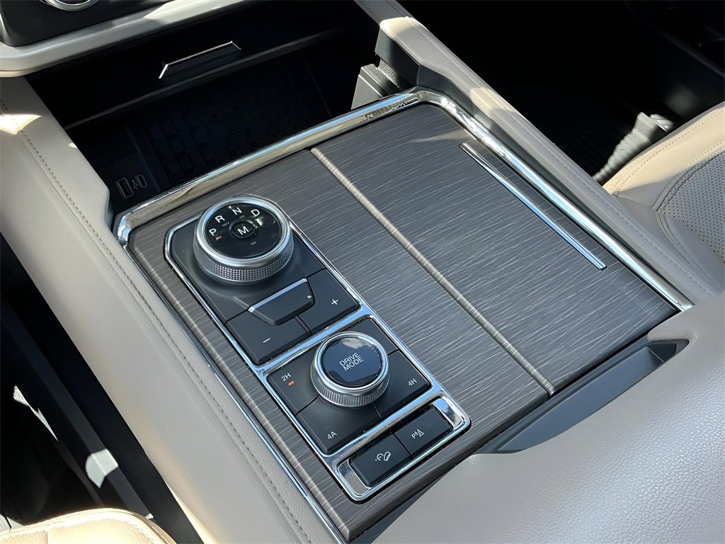 Certified 2024 Ford Expedition Max Limited image 37