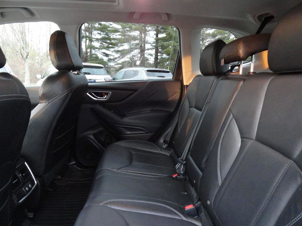 Used 2020 Subaru Forester Limited image 20