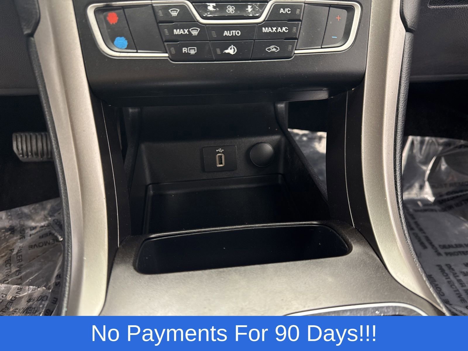 Certified 2017 Ford Fusion SE w/ Fusion SE Technology Package image 19