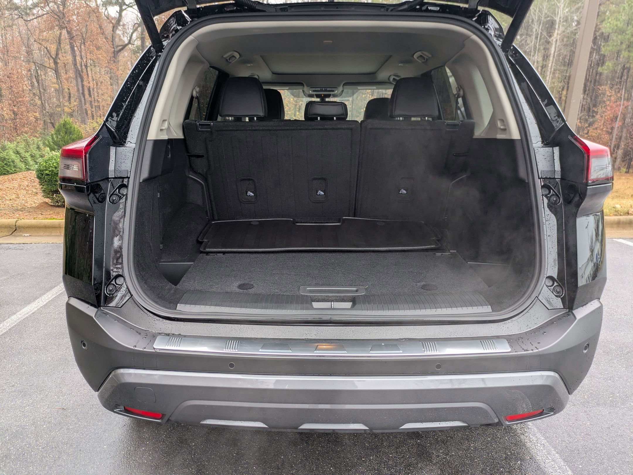 Used 2022 Nissan Rogue SL w/ SL Premium Package image 31