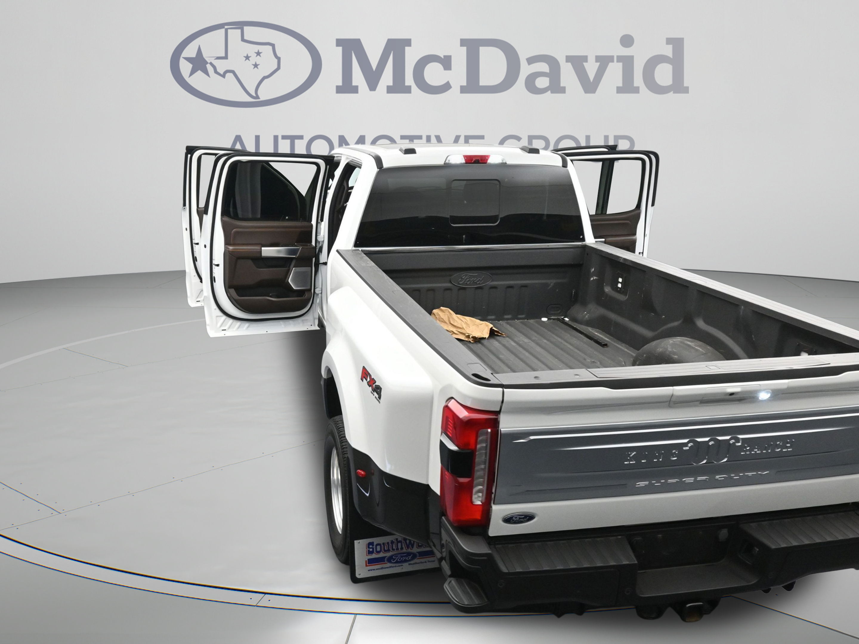 Certified 2024 Ford F350 King Ranch AWD/4WD image 43