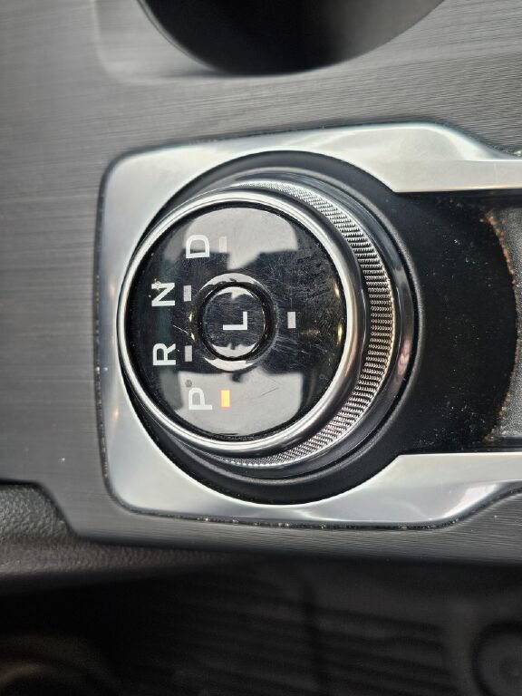 Certified 2025 Ford Escape Platinum AWD/4WD image 29