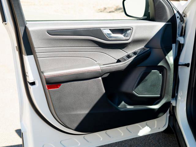 Certified 2025 Ford Escape ST-Line w/ Equipment Group 301A image 12