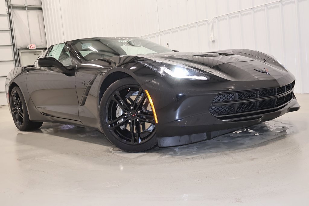 Used 2017 Chevrolet Corvette Stingray Coupe w/ Carbon Flash Badge Package image 50