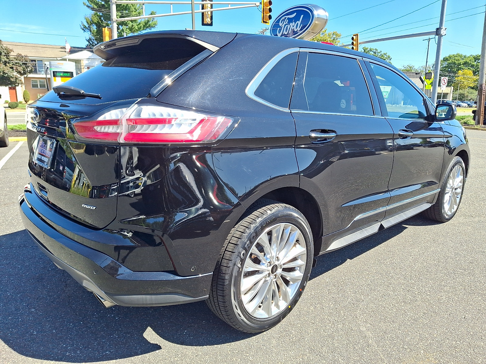 Certified 2024 Ford Edge Titanium w/ Titanium Elite Package AWD/4WD image 11