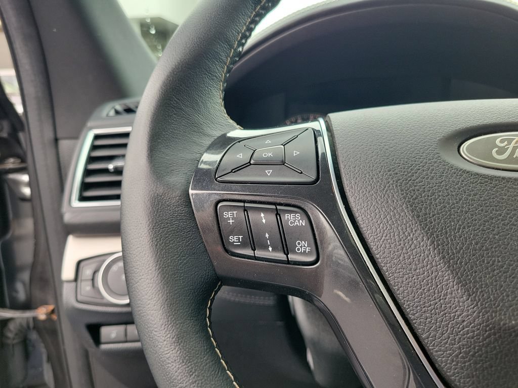Certified 2017 Ford Explorer Platinum AWD/4WD image 24