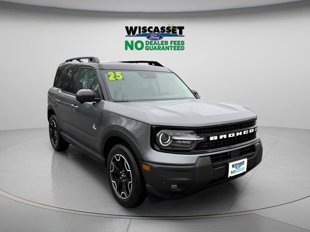 Certified 2025 Ford Bronco Sport Outer Banks w/ Outer Banks Tech Package+ AWD/4WD image 23