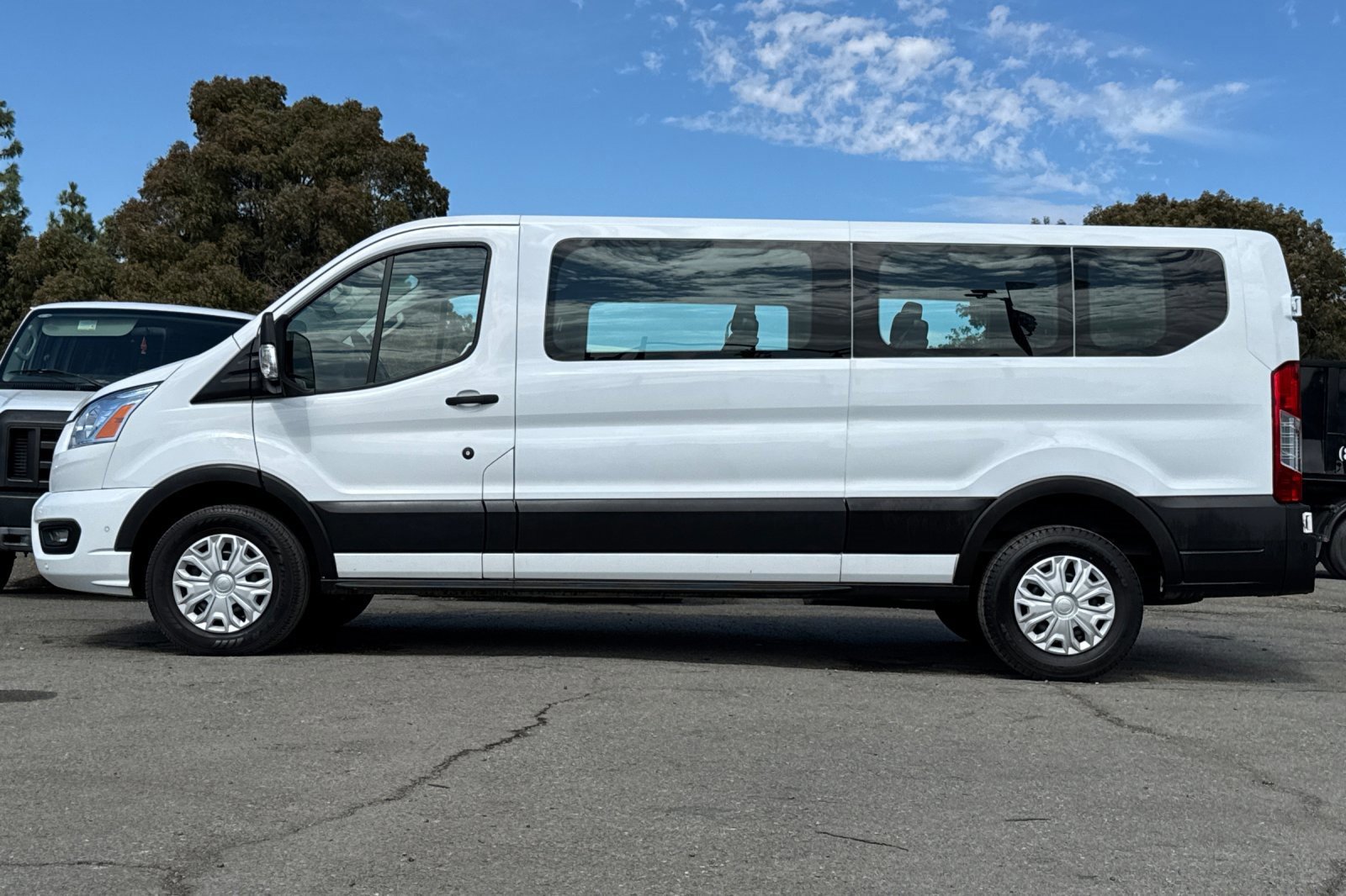Certified 2022 Ford Transit 350 XLT image 2