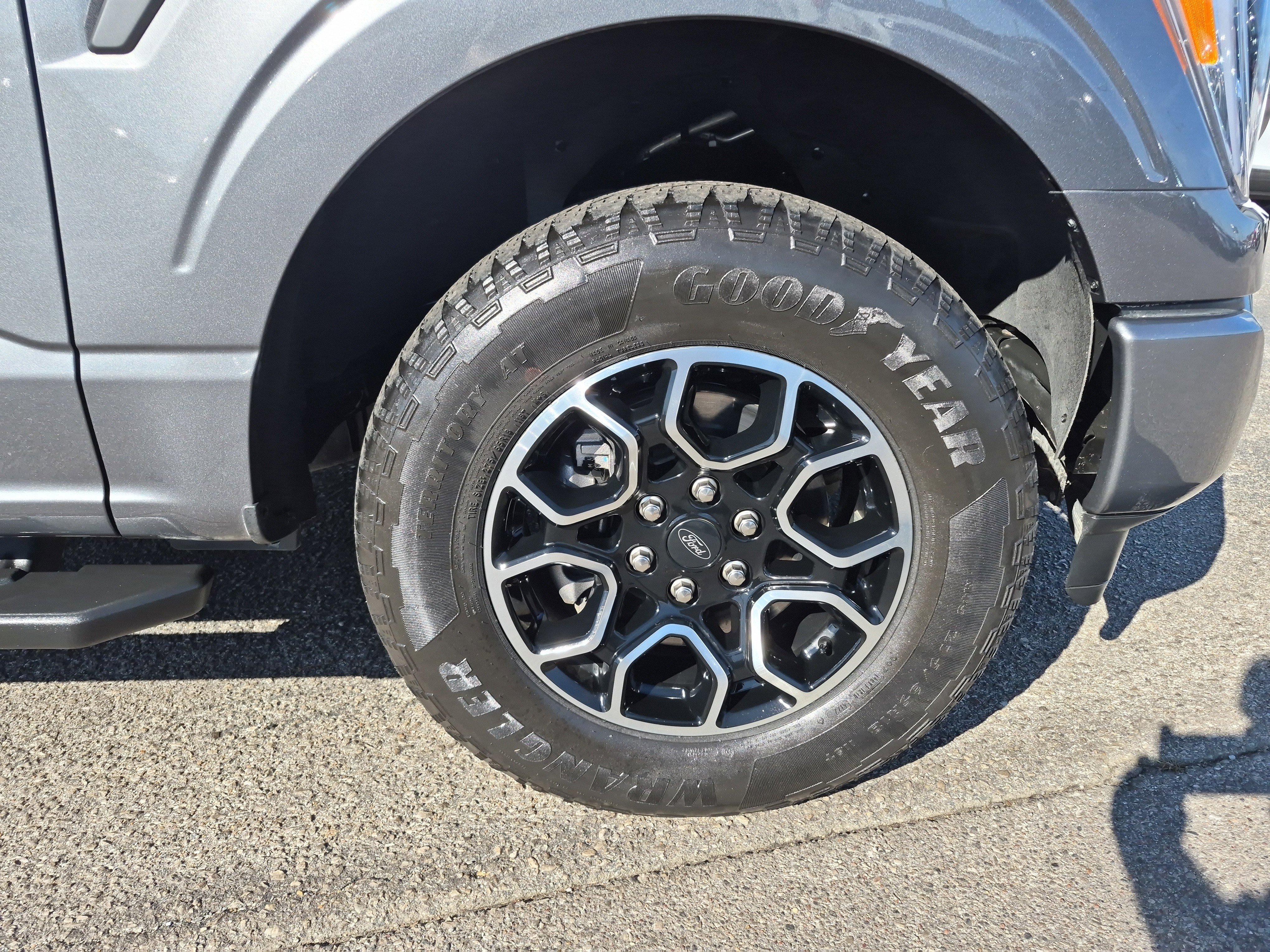 Certified 2023 Ford F150 XLT w/ Equipment Group 302A High image 10