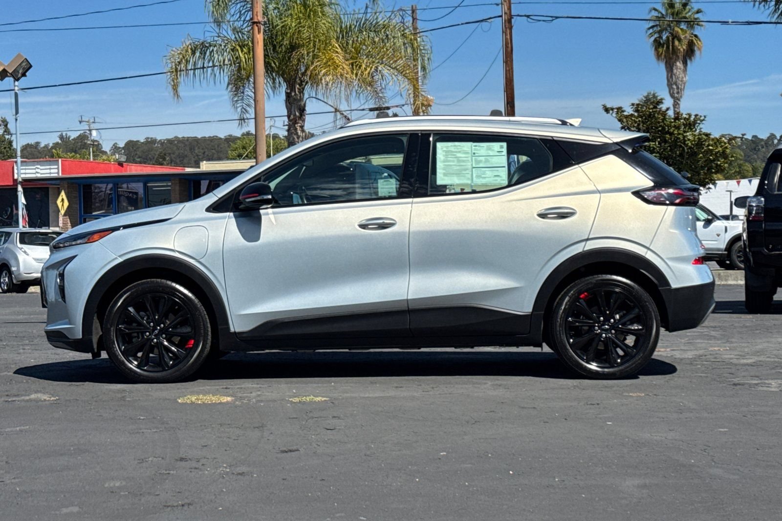 Used 2023 Chevrolet Bolt EUV LT w/ Convenience Package FWD image 30