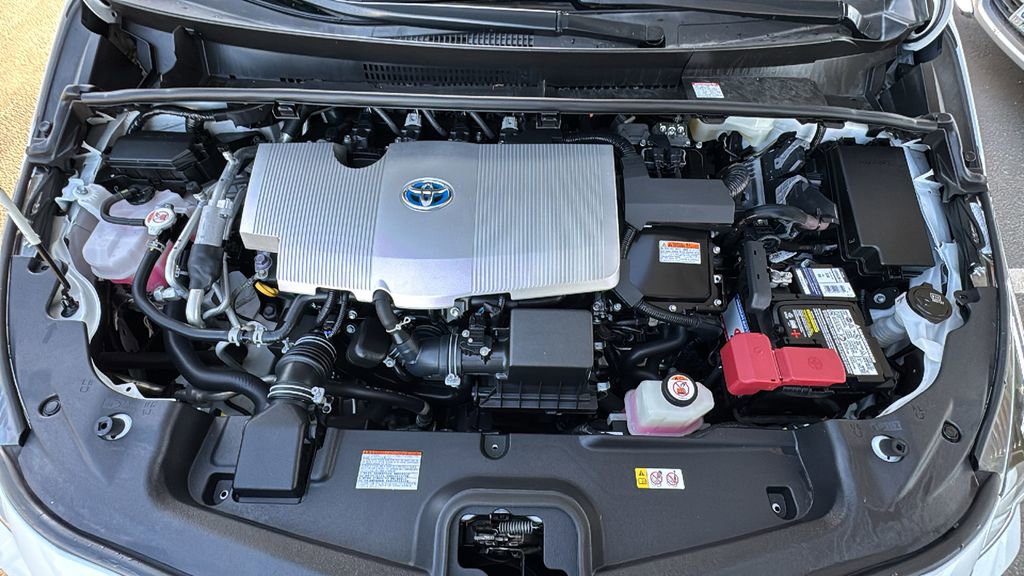 Used 2021 Toyota Prius Prime XLE image 26