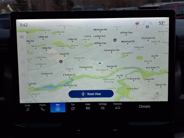 Certified 2023 Ford Expedition XLT image 11