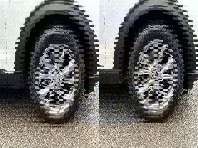 Certified 2024 Ford Explorer Limited image 9