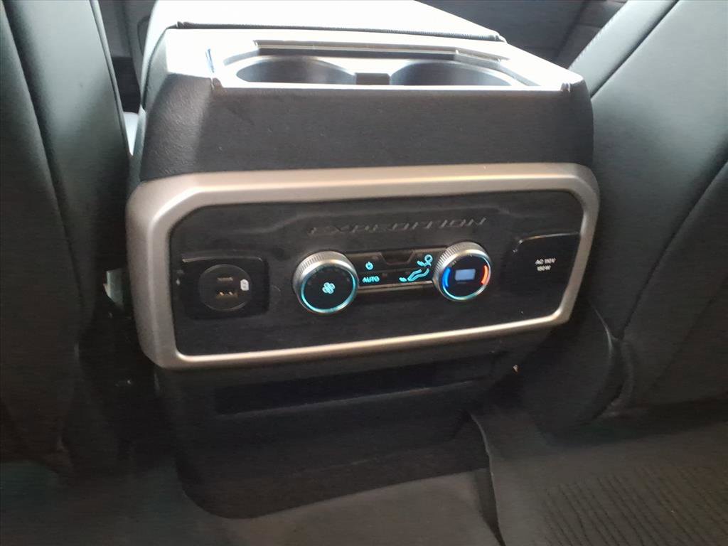 Certified 2023 Ford Expedition Max XLT image 13