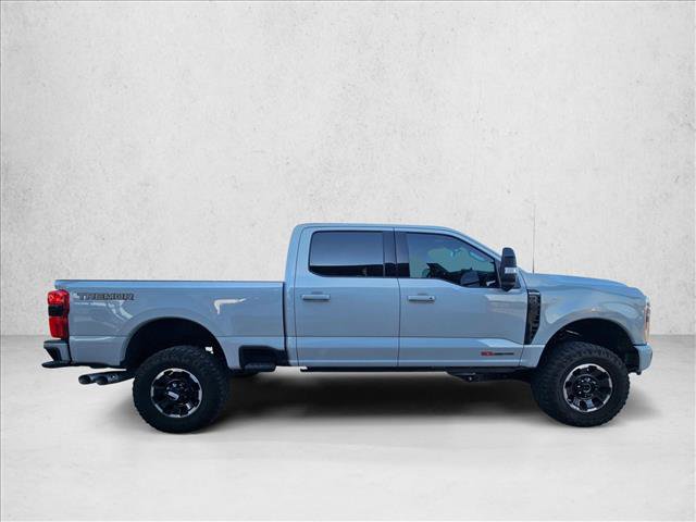 Certified 2025 Ford F250 4x4 Crew Cab Super Duty image 4