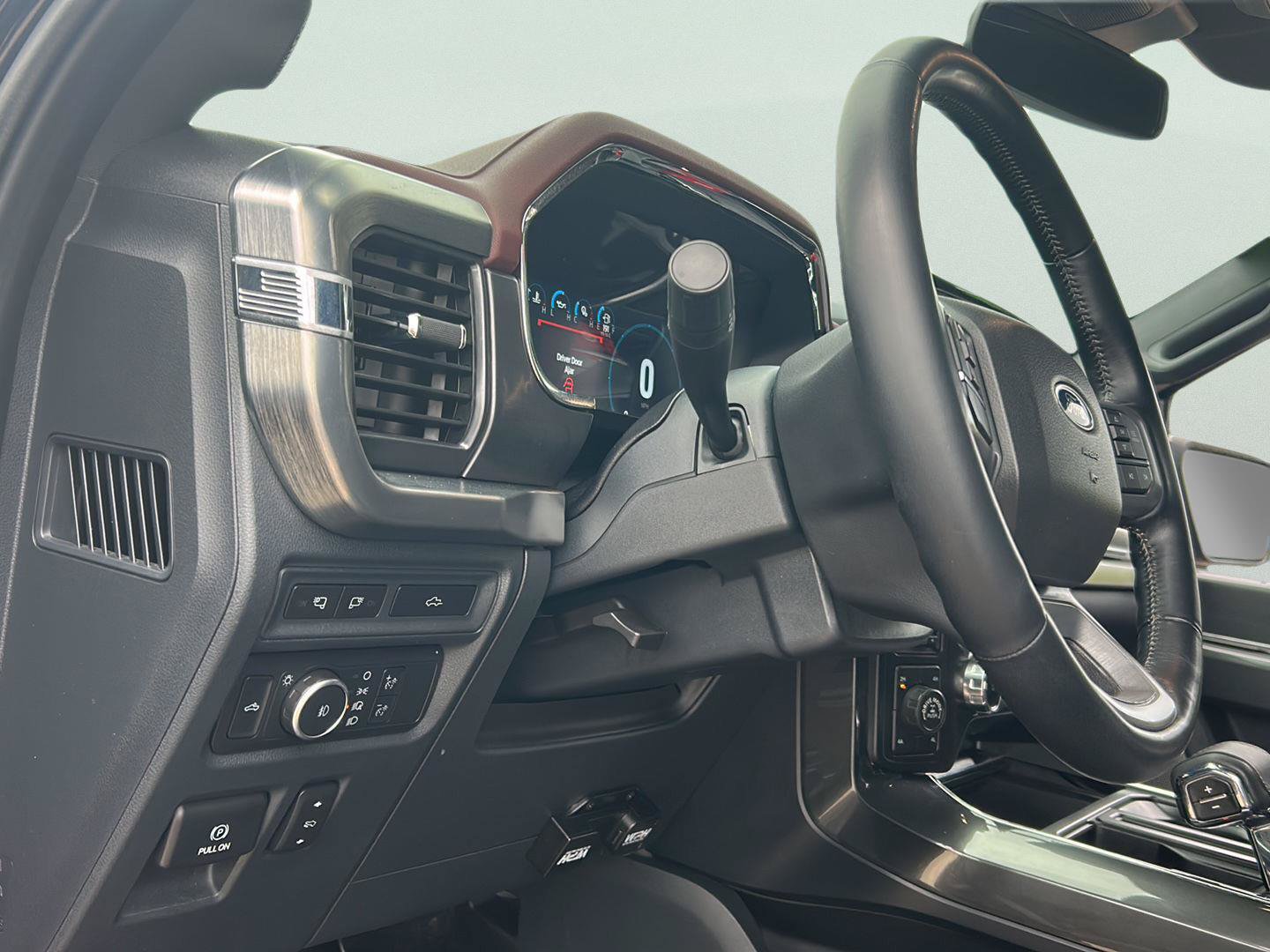Certified 2022 Ford F150 Lariat AWD/4WD image 12