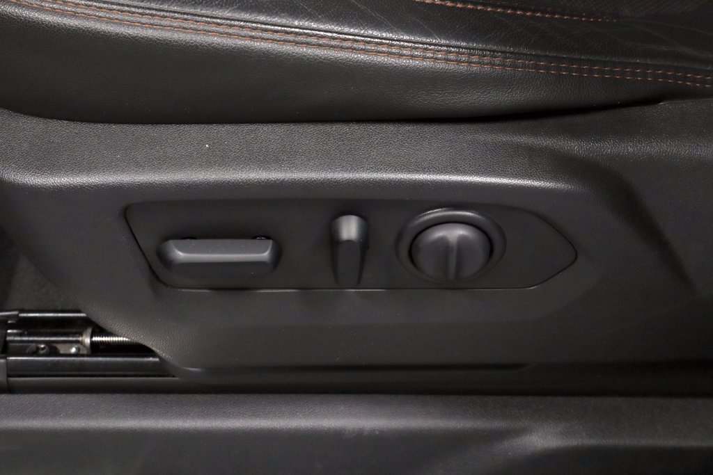 Used 2019 GMC Sierra 1500 AT4 w/ AT4 Premium Package AWD/4WD image 23