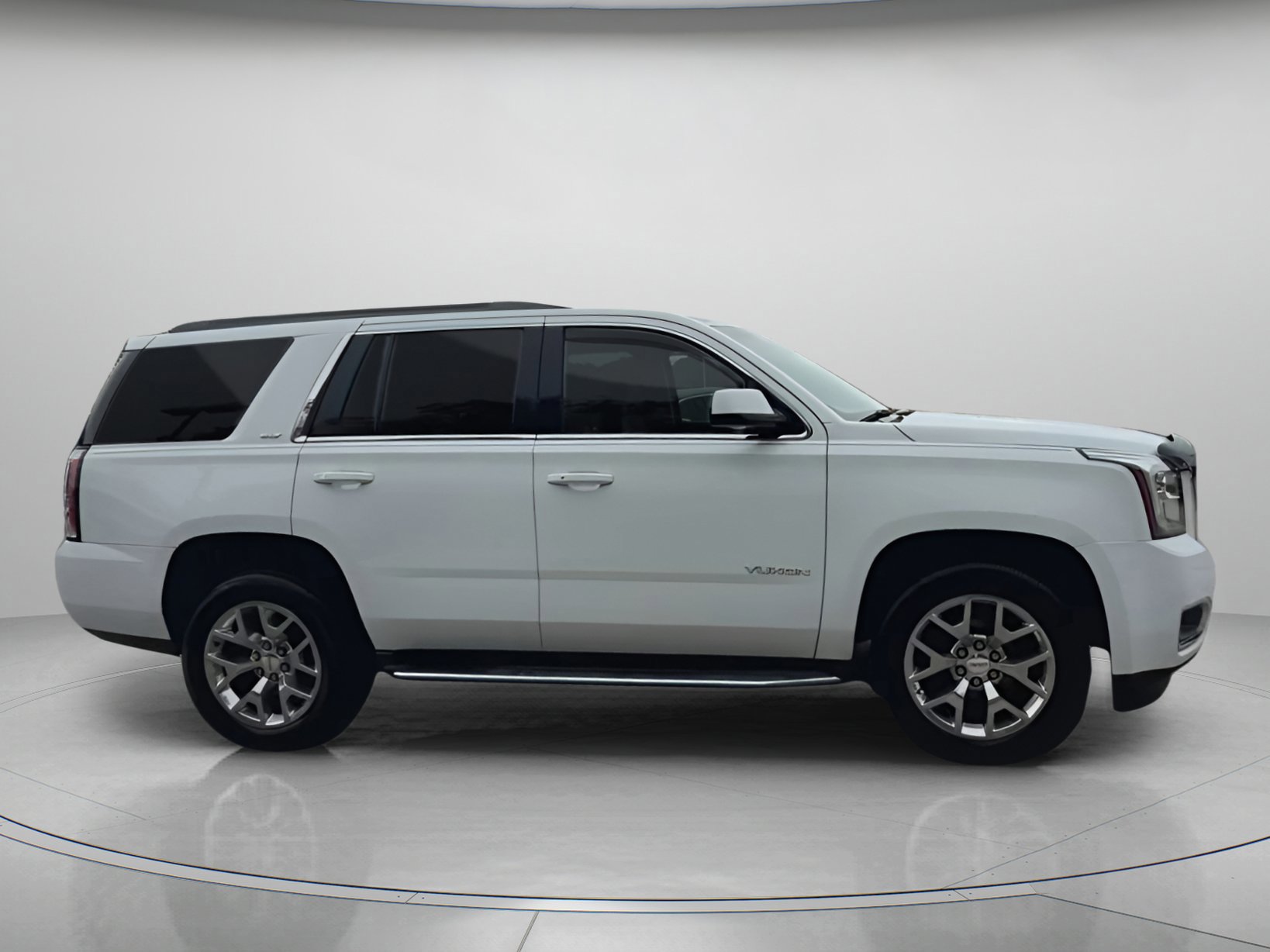 Used 2019 GMC Yukon SLT w/ Open Road Package image 26