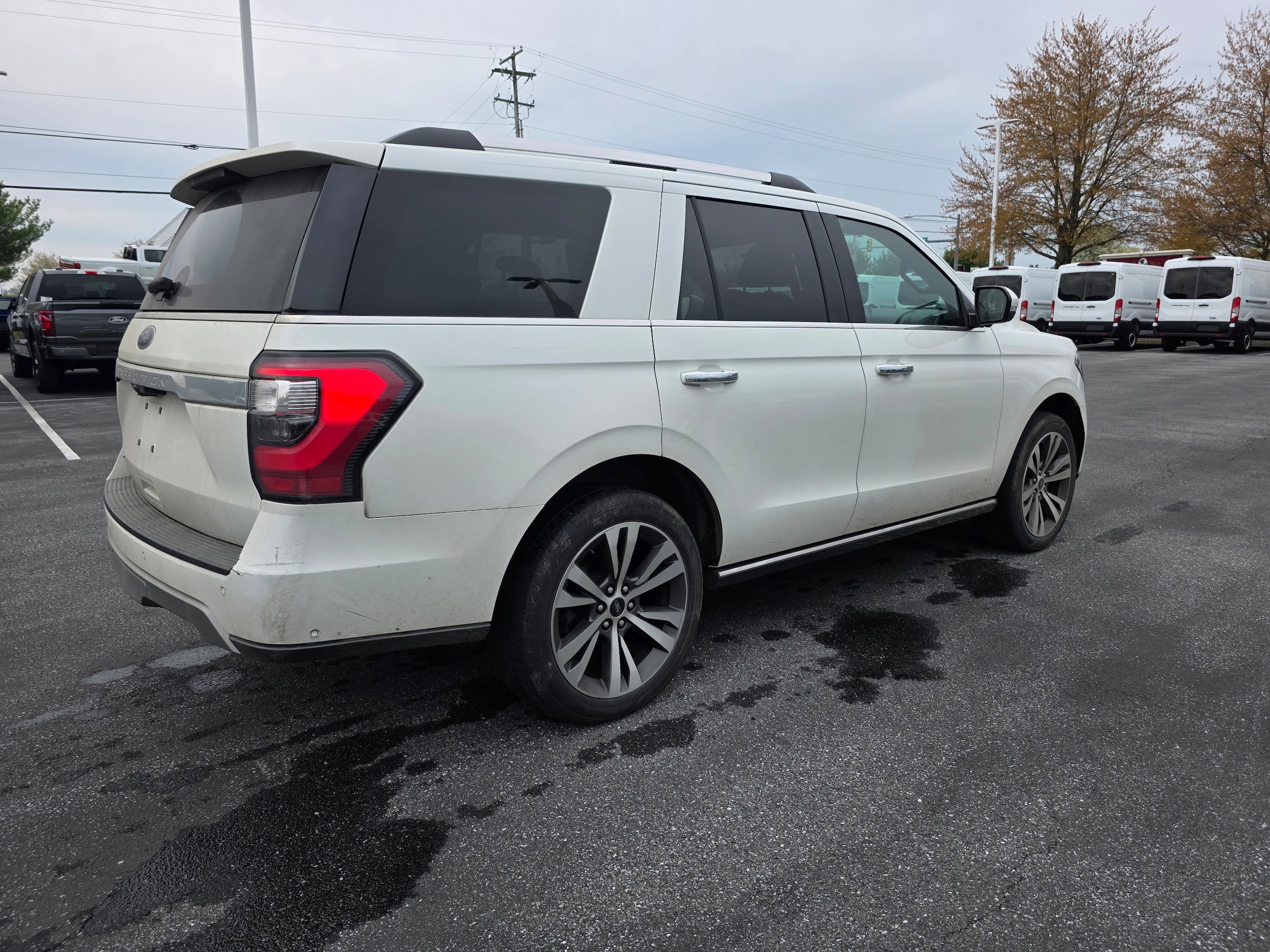 Certified 2021 Ford Expedition Limited AWD/4WD image 3