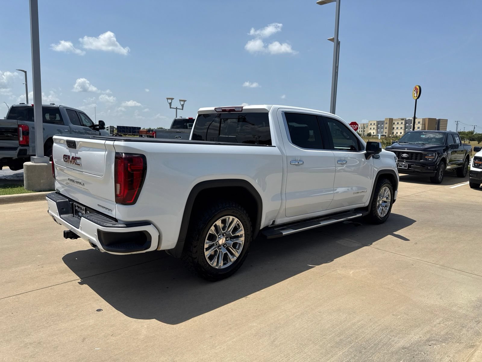 Used 2023 GMC Sierra 1500 Denali RWD image 36