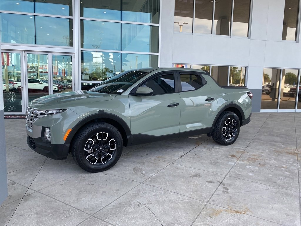 Used 2023 Hyundai Santa Cruz SEL image 2