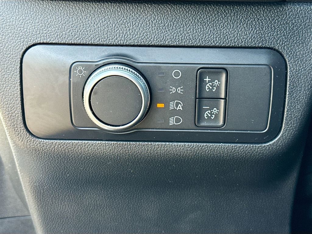 Certified 2022 Ford Escape S FWD image 10
