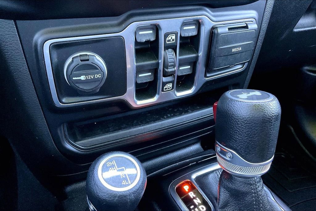 Used 2020 Jeep Wrangler Unlimited Sport S image 24