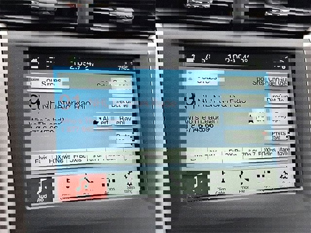 Certified 2018 Ford Fusion SE w/ Fusion SE Technology Package image 19