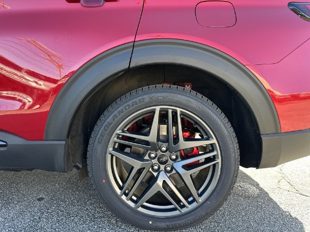 Certified 2025 Ford Explorer ST-Line w/ Premium Package RWD image 10