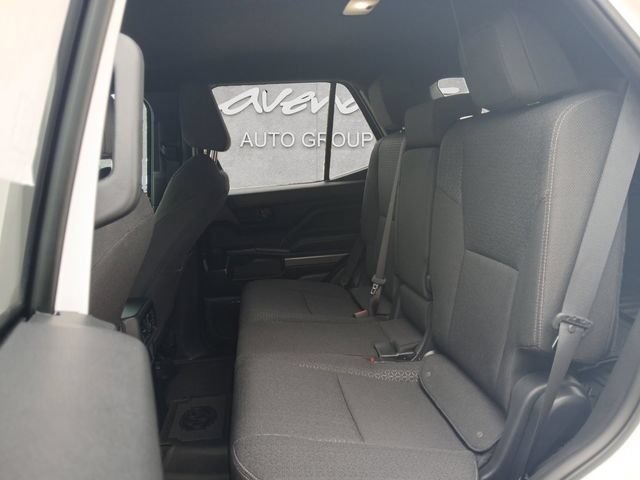 Used 2026 Toyota 4Runner SR5 AWD/4WD image 23