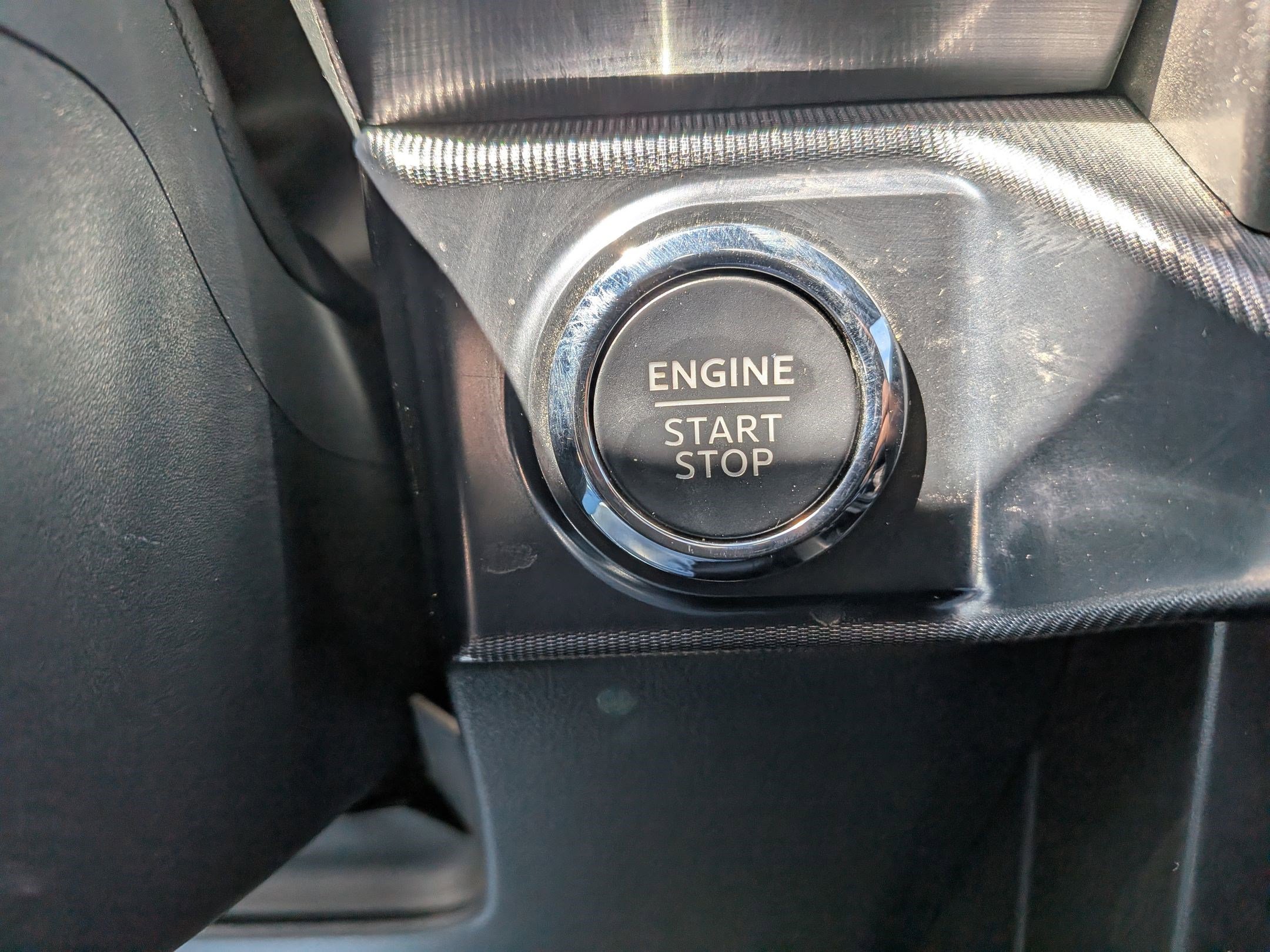 Certified 2025 Ford F150 Lariat image 25