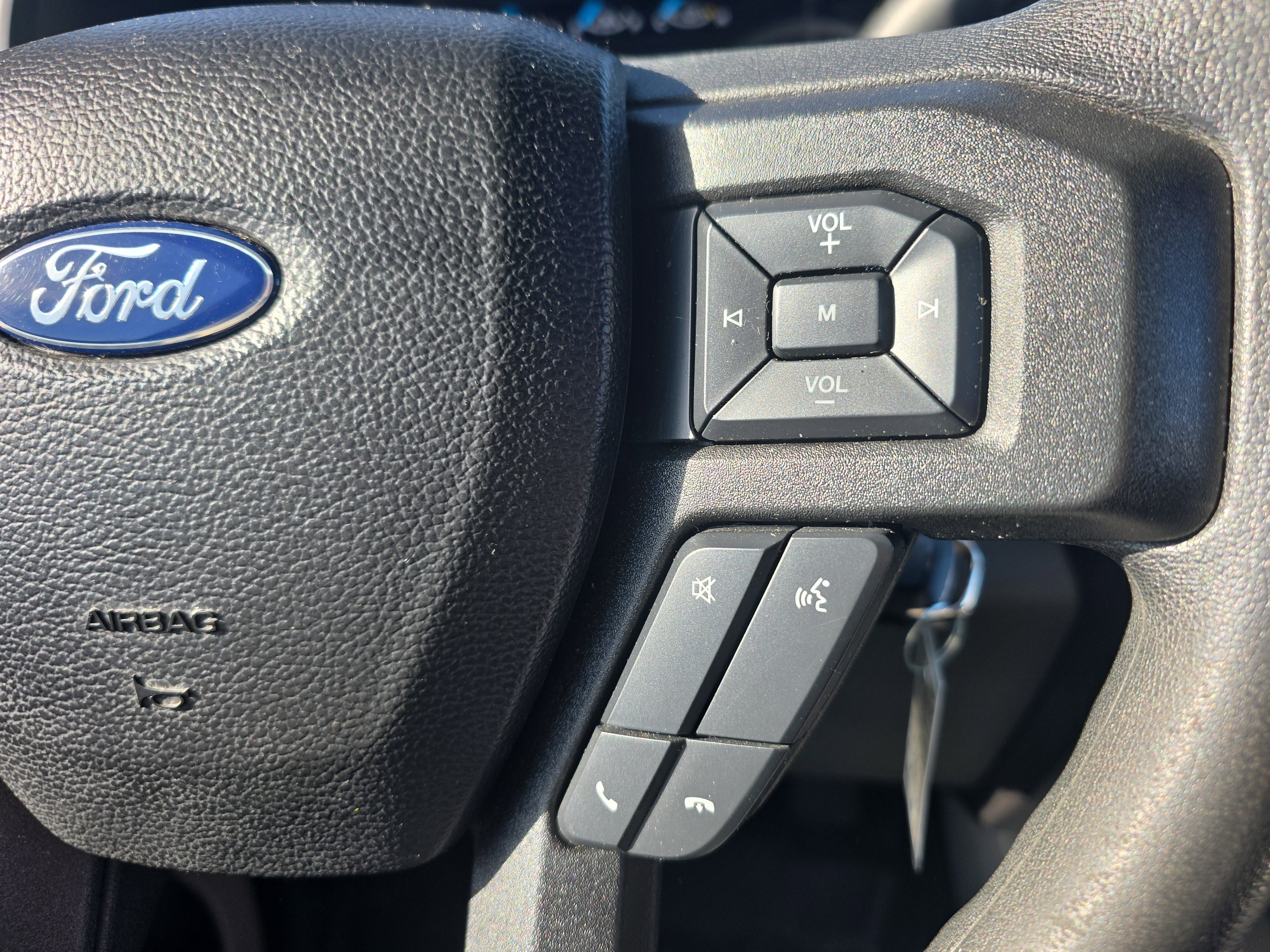 Certified 2018 Ford F250 XLT w/ XLT Premium Package image 33