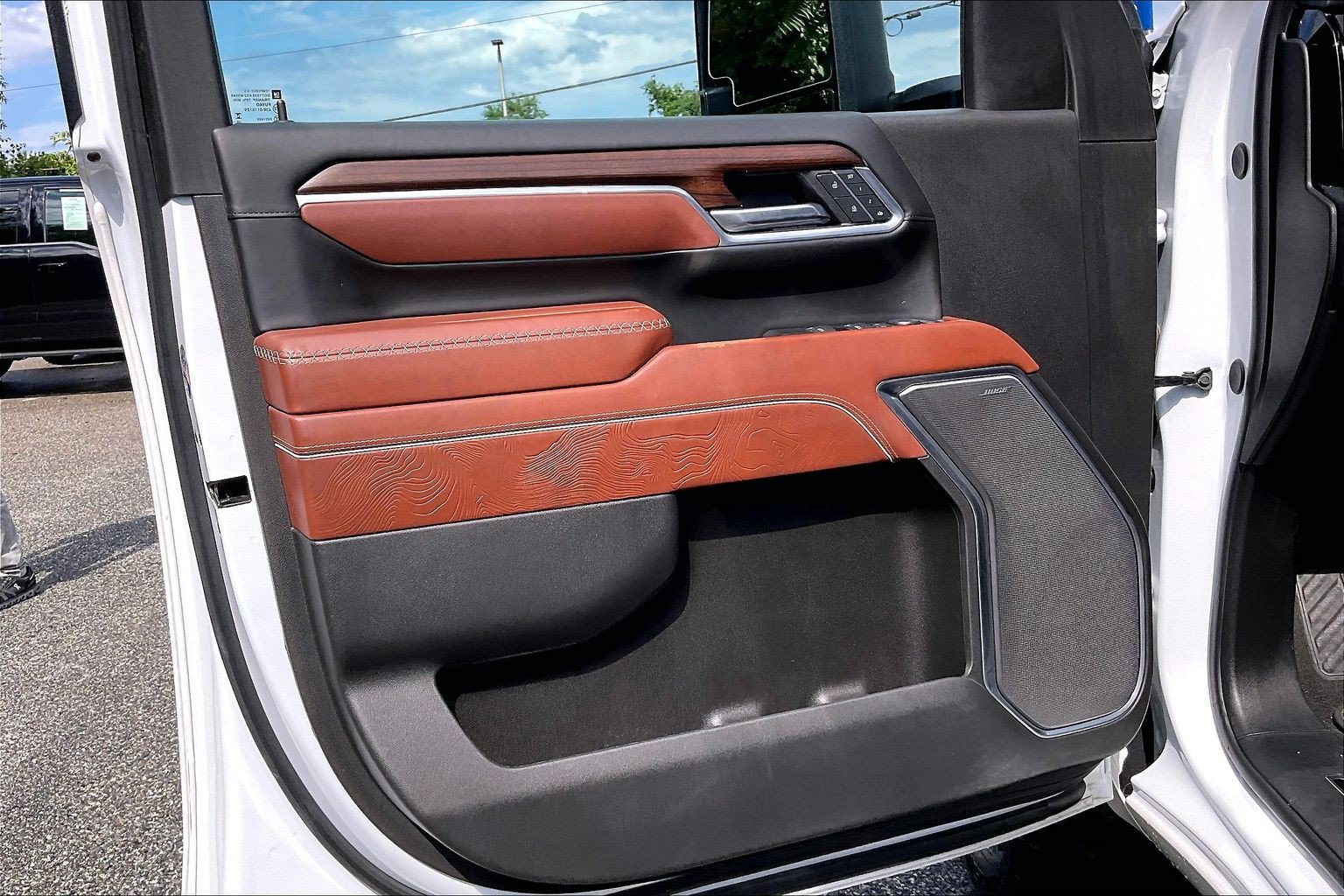 Used 2025 GMC Sierra 2500 Denali Ultimate AWD/4WD image 22