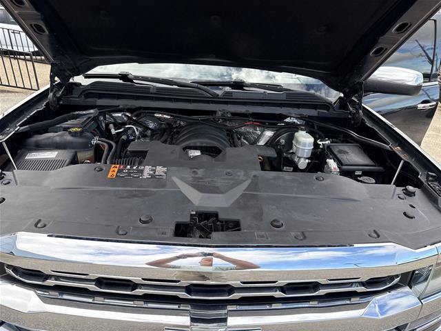 Used 2018 Chevrolet Silverado 1500 LTZ w/ Sport Package AWD/4WD image 28