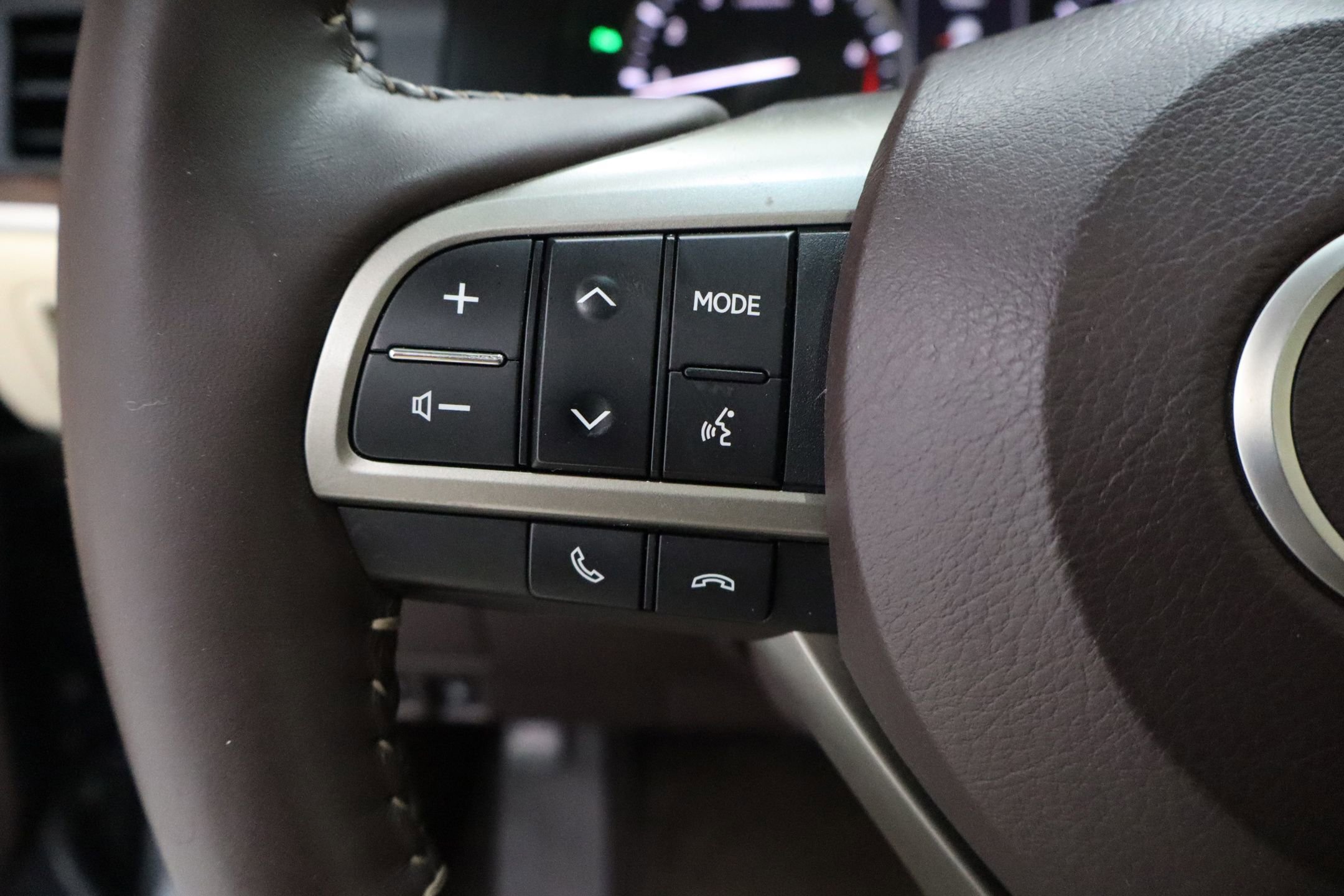 Used 2017 Lexus ES 350 w/ Luxury Package image 16