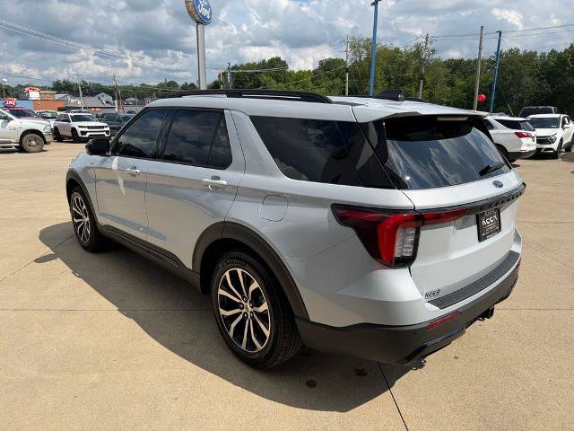 Certified 2026 Ford Explorer ST-Line AWD/4WD image 5
