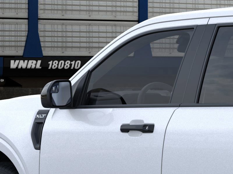 Certified 2025 Ford Maverick XLT w/ Black Appearance Package image 21