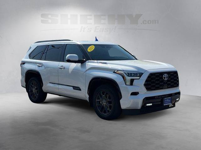 Used 2023 Toyota Sequoia Platinum AWD/4WD image 2