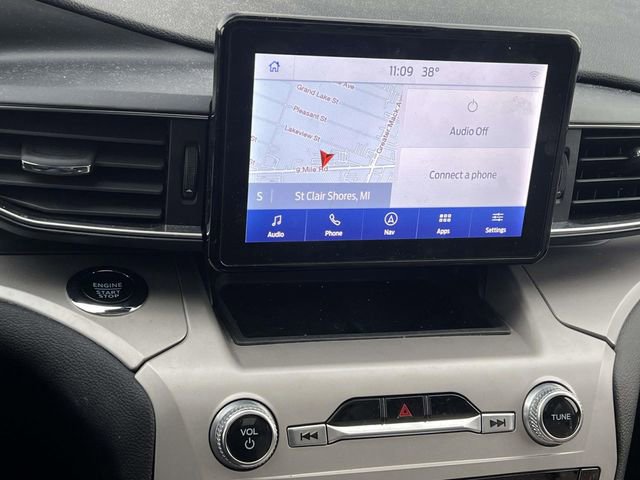 Certified 2023 Ford Explorer XLT w/ Equipment Group 202A image 8