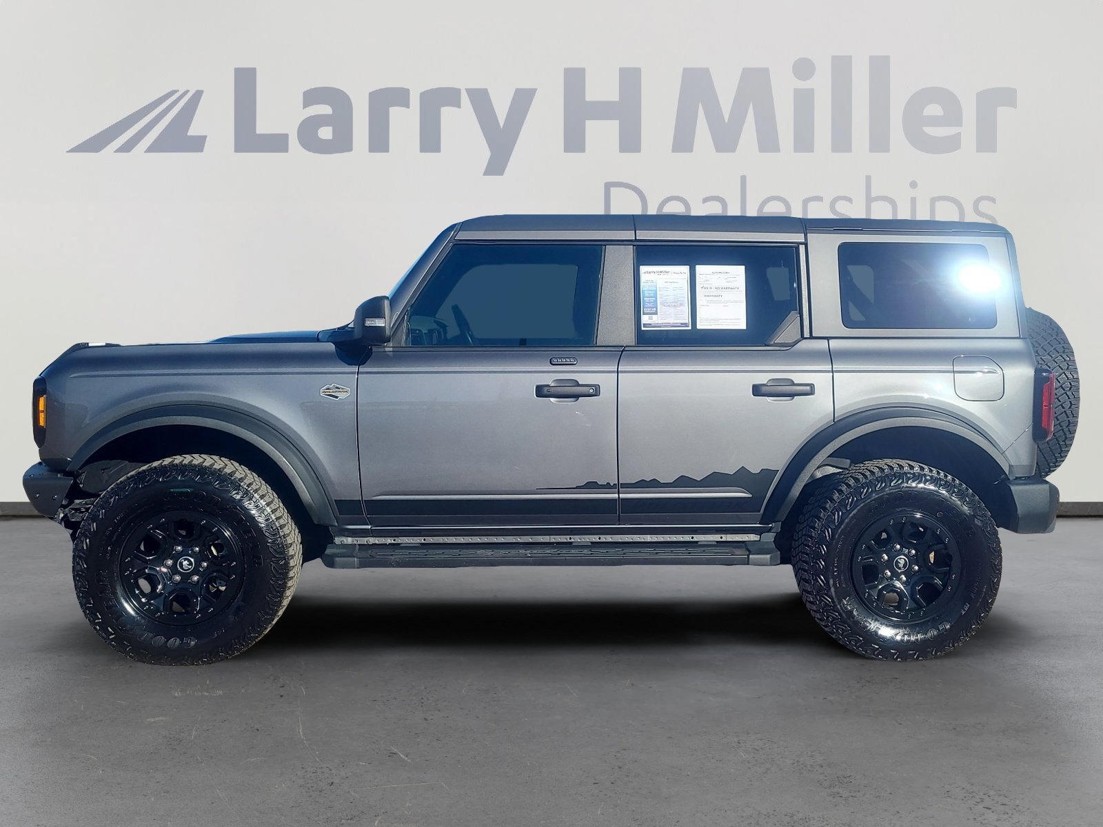 Certified 2022 Ford Bronco Wildtrak image 2