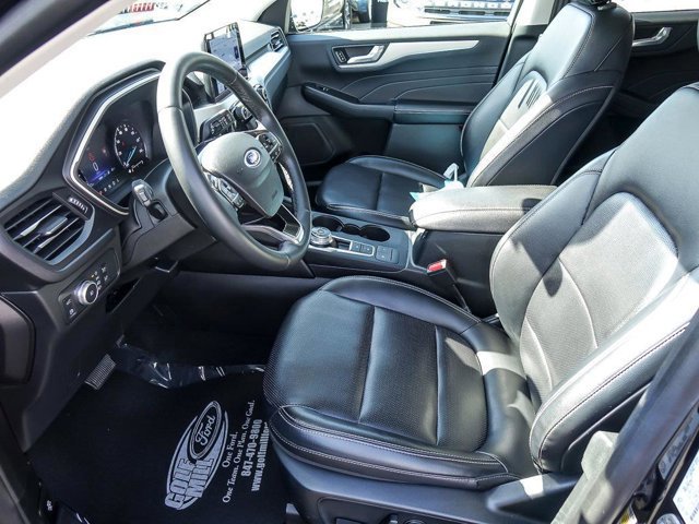 Certified 2021 Ford Escape SEL image 9