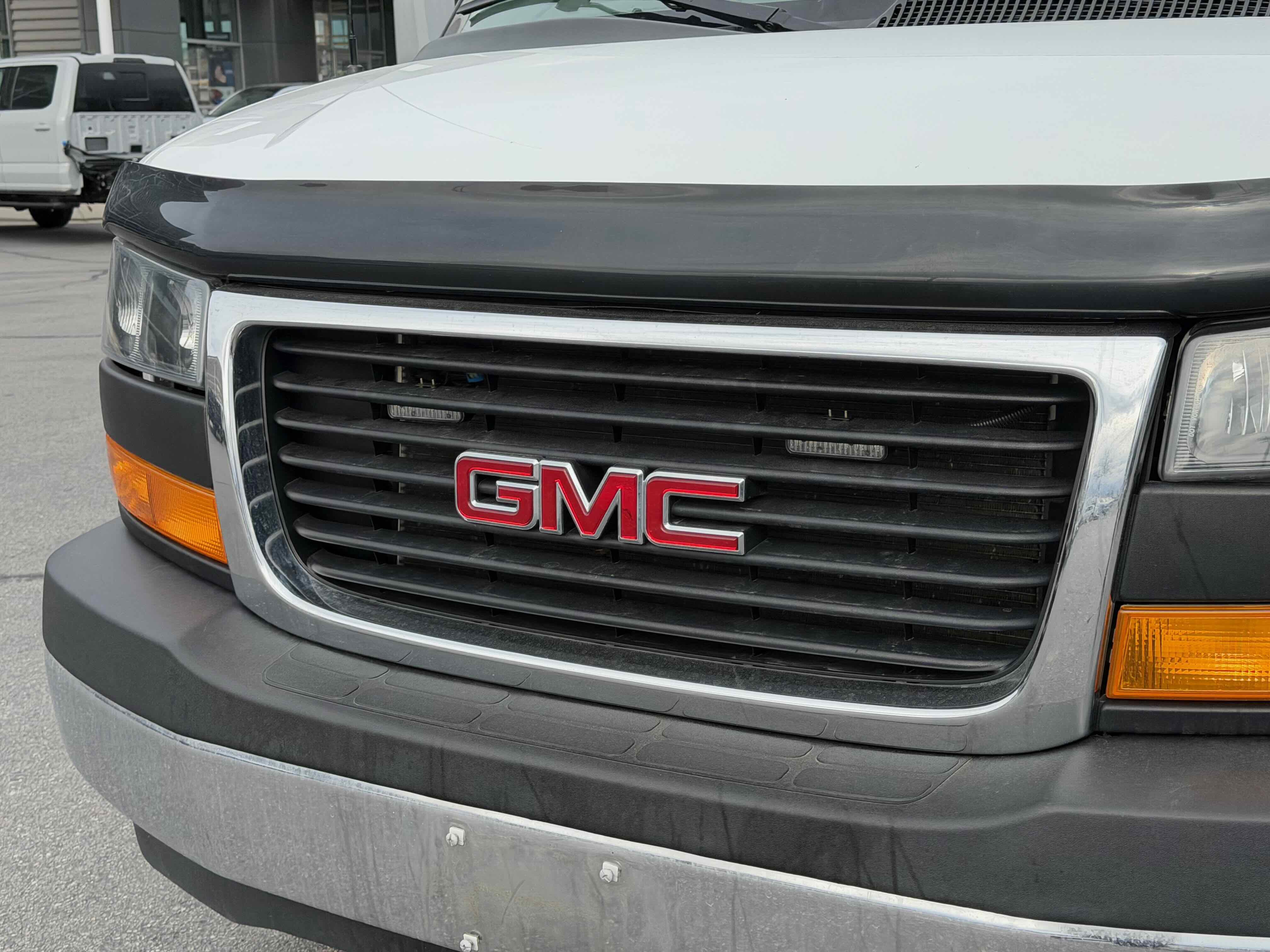 Used 2023 GMC Savana 2500 w/ Driver Convenience Package image 13
