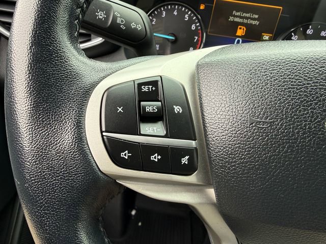 Certified 2022 Ford Explorer XLT w/ Equipment Group 202A image 14